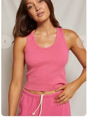 Perfect White Tee Blondie tank top in Peony S